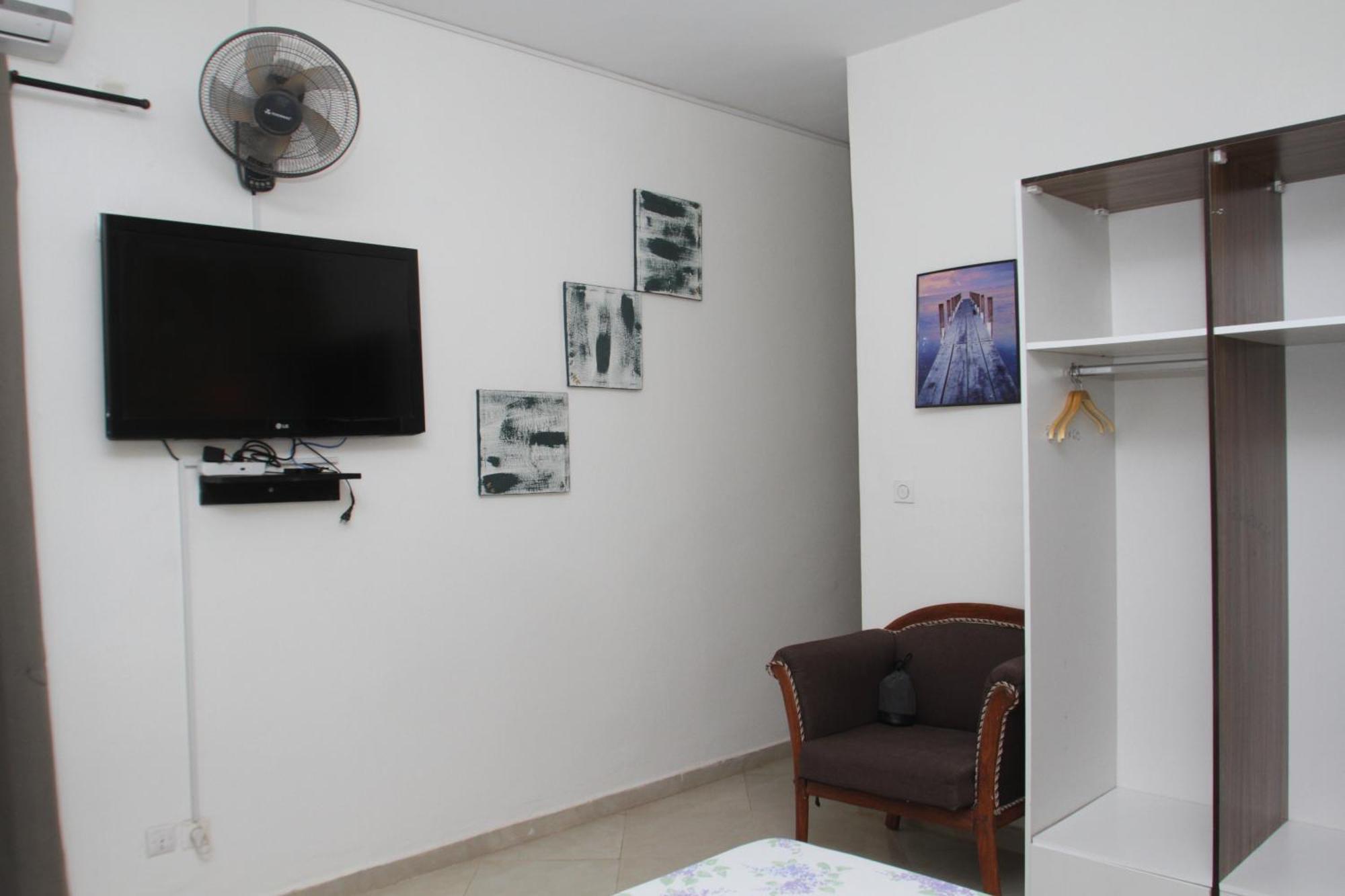 "La Coquille", Joli Loft, Moderne, Propre, Sur Et Calme Au Coeur De Saly Apartment Exterior foto